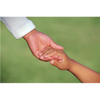 対象者は7歳までの間に集団予防接種の際の注射器などの連続使用